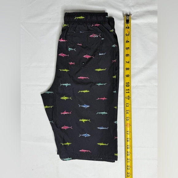 Hurley Boy's Black Swim Trunks Sz:XL Shark Theme Back Pocket - Picture 7 of 7